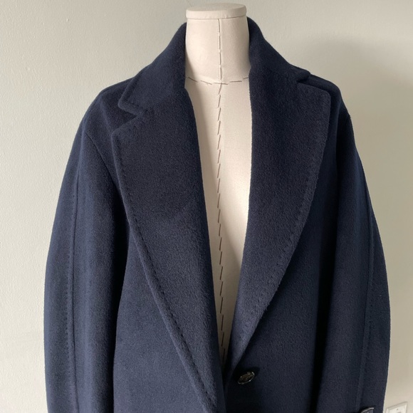 SOLD Aritzia - NWOT Swing Coat - Virgin Wool - XS - Picture 4 of 8